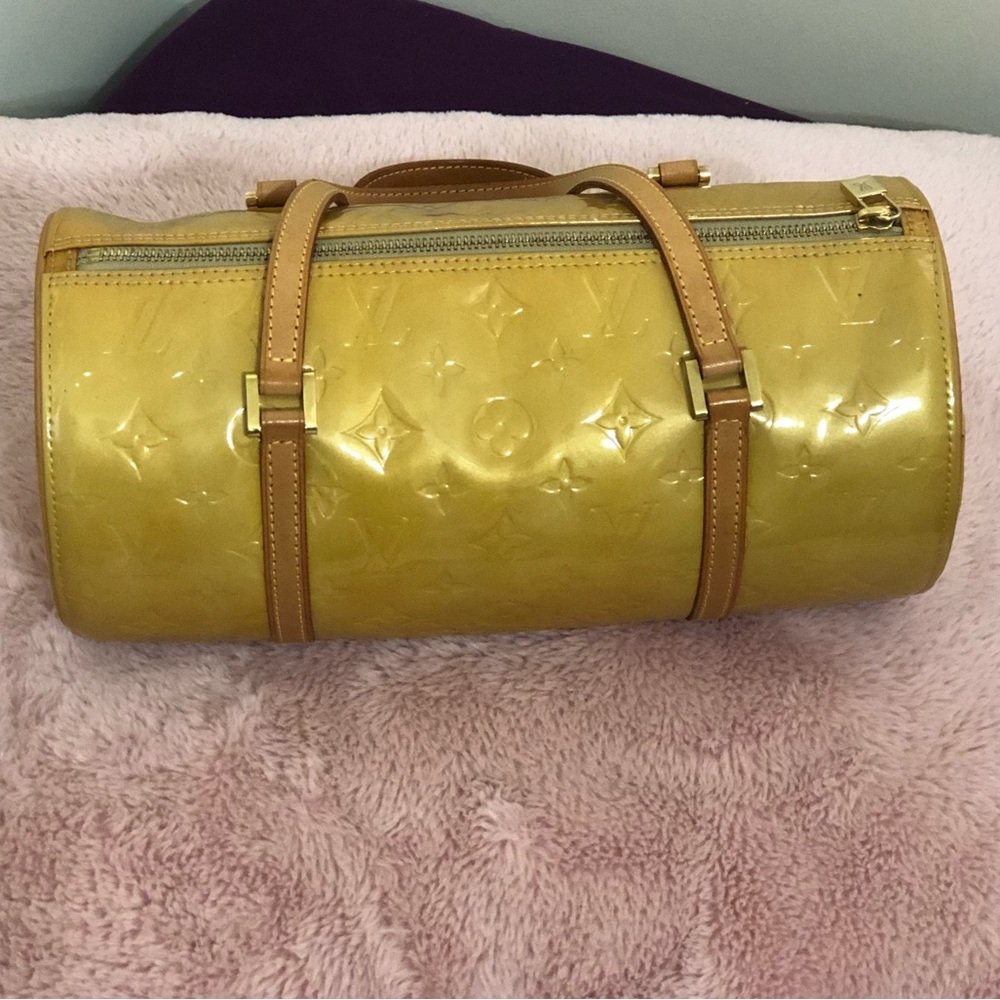 Louis Vuitton Papillon in Yellow Patent Leather